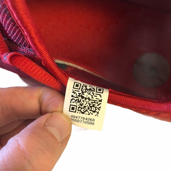 Mens Red Fila Sneakers Size 8 - Picture 8 of 9